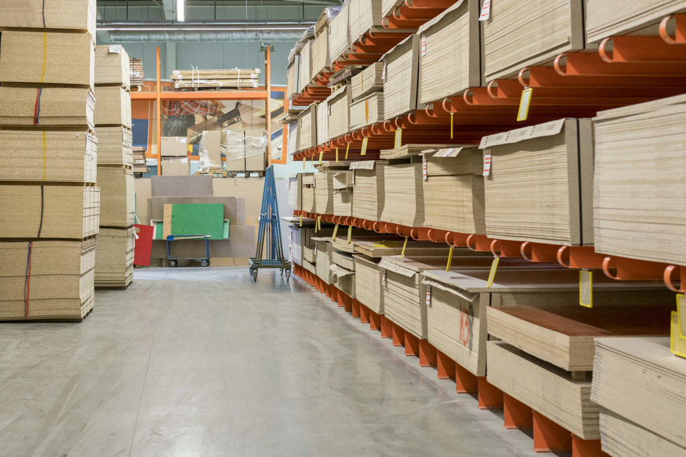 United States increases hardwood plywood imports 20% in 2025