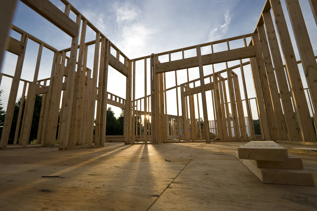 U.S. existing-home sales rise 1.5% as inventory grows