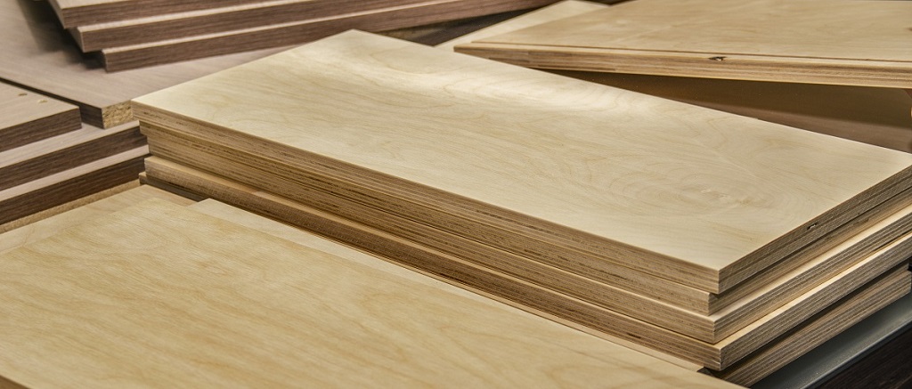 Japan plywood production falls 6% in January