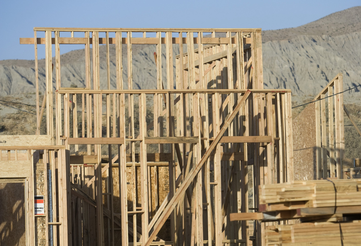 Exports of lumber from Sweden lose 33% in May