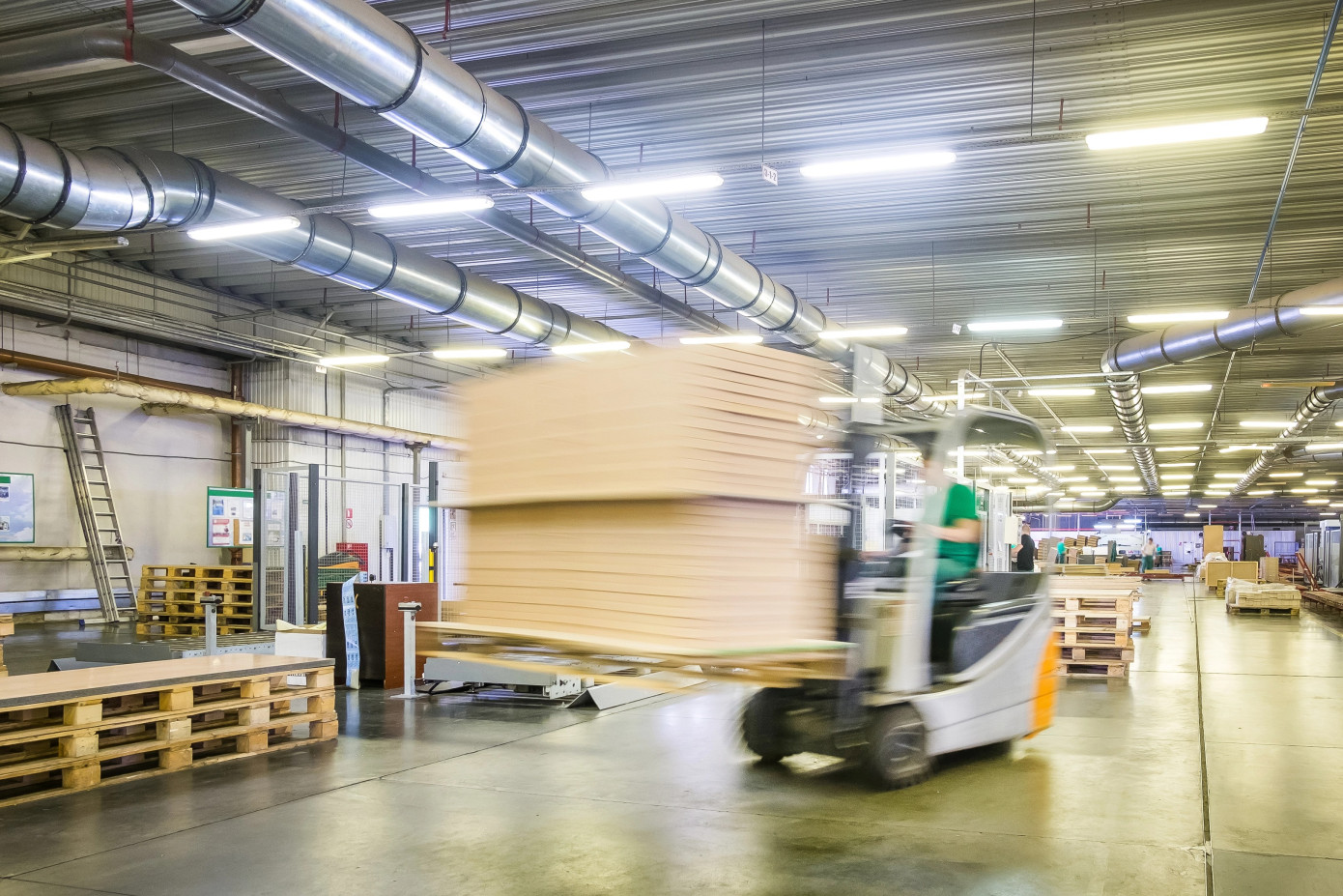 China"s fiberboard exports grow 9.6% in third quarter