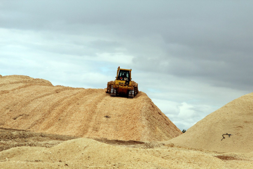 USDA tightens rules for $250 million biorefinery loan program