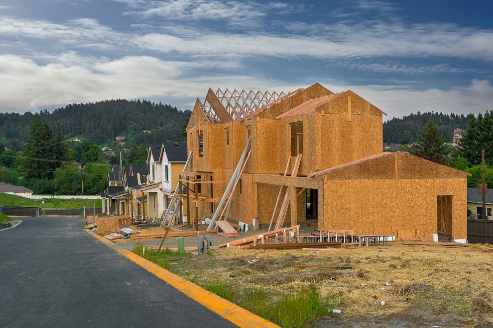 U.S. 30-year mortgage rate increases to 6.49%