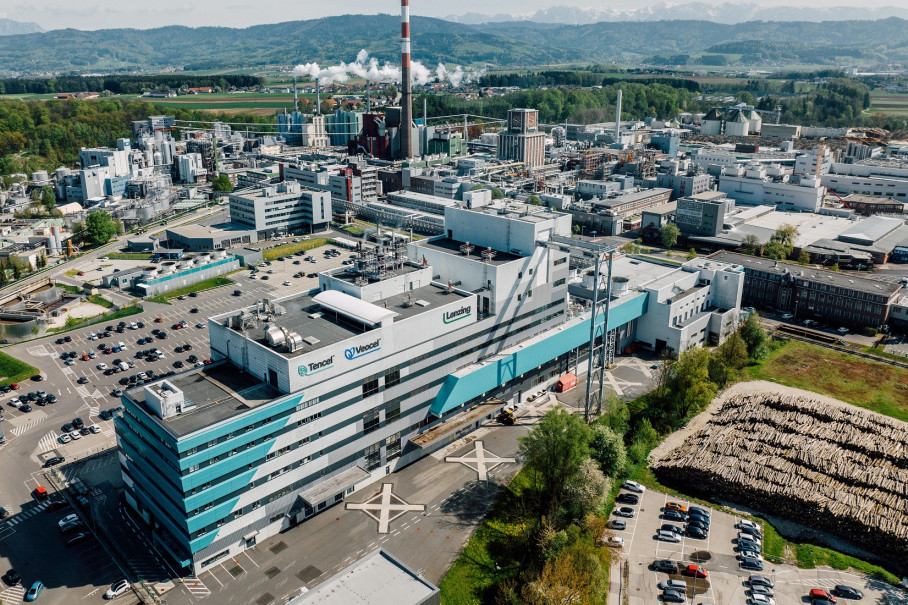 Lenzing to add debarking and chipping line at Austrian pulp mill