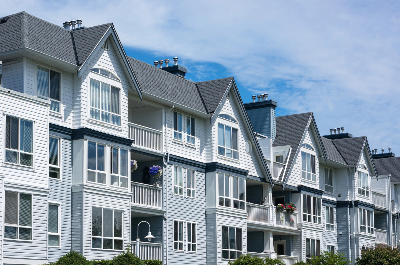U.S. home prices rise 1.4% year-over-year in October