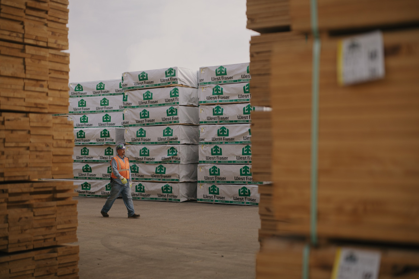 Во 2 кв. 2025 г. продажи West Fraser выросли на 5%