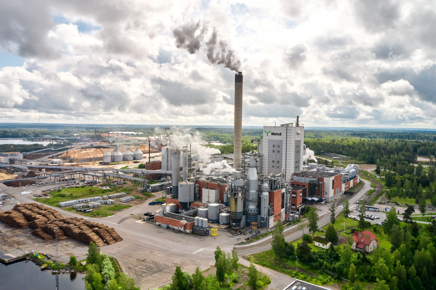 Metsä Fibre временно остановит производство целлюлозы на заводе в Финляндии