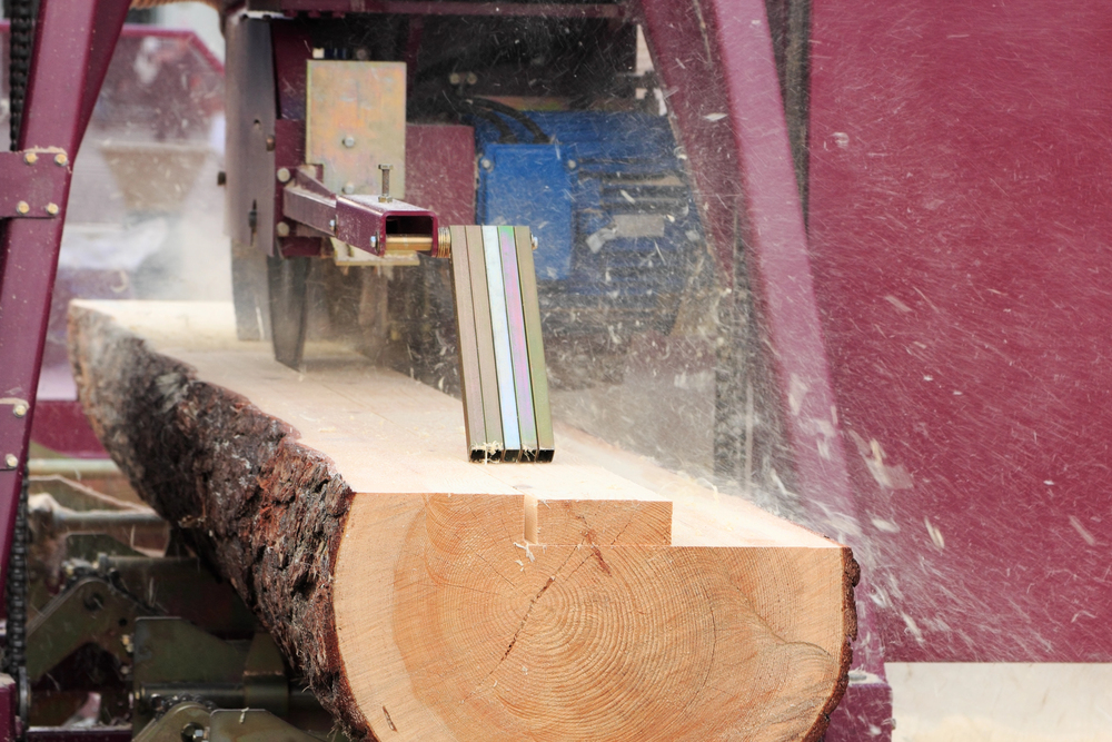 China wood-processing profits decline as wider industry gains