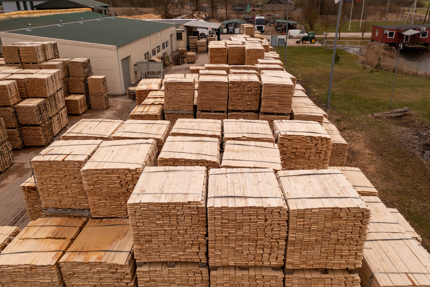Madison"s Lumber Prices Index holds at US$496 mfbm