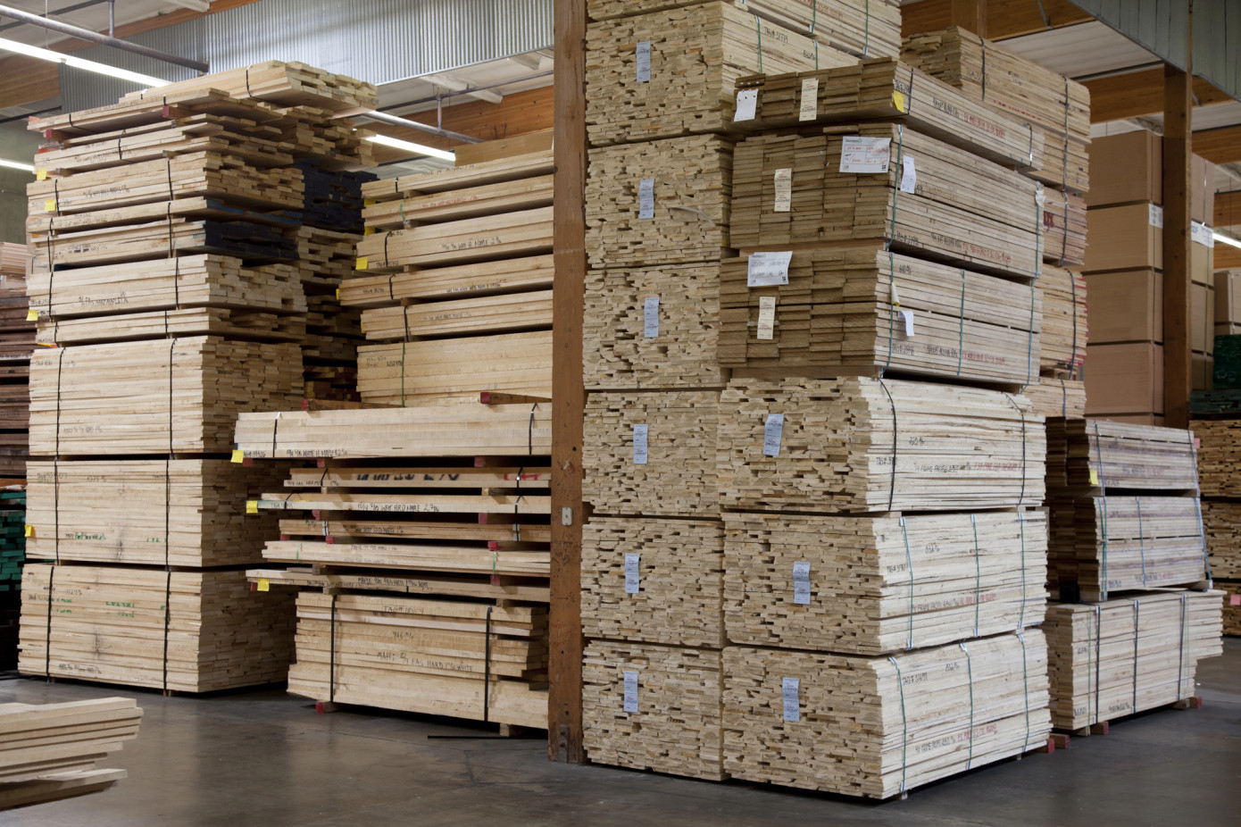 Japan’s plywood production drops 11.9% n August