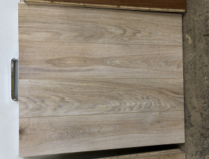 Трехполосная паркетная доска Дуб 15 мм x 150 мм x 1800 мм