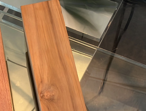 1 in. x 5 in. x 8 ft. 热处理建築材柚木
