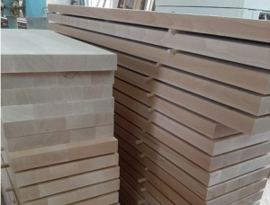 Ступени лестницы Бук 40 мм x 300 мм x 1000 мм