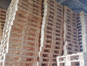 Holzpalette 1200 mm x 800 mm x 144 mm