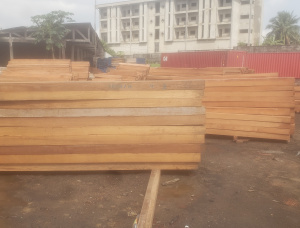 100 mm x 200 mm x 3000 mm Iroko Lumber