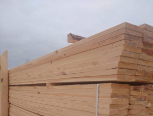 100 мм x 200 мм x 6000 мм  Доска обрезная Ель R/S AD