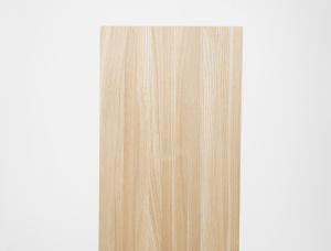 Цельноламельный мебельный щит Ясень 20 мм x 600 мм x 1500 мм