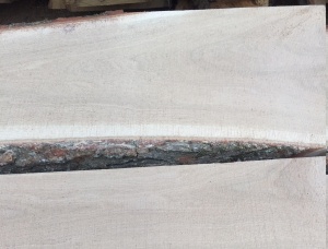 Доска необрезная Дуб 32 мм x 200 мм x 3 м