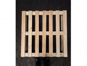 Pino radiata Pales de madera 1200 mm x 1000 mm x 160 mm