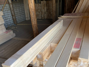 28 мм x 90 мм x 2000 мм  Доска обрезная Липа S4S KD