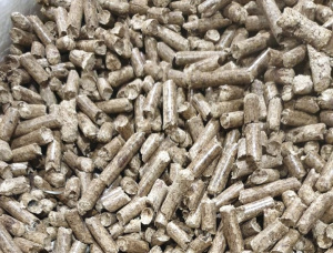 Holzpellets  Gemeine Fichte 8 mm x 30 mm