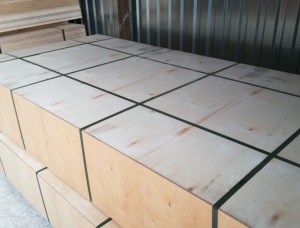 Contreplaque interieur 1525 mm x 1525 mm x 3 mm