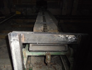 Gergaji frame horisontal