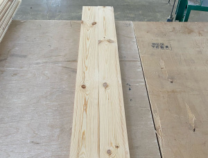 Половая доска Сосна KD 0.27 мм x 135 мм x 2000 мм