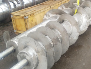 Шнековый вал футерованный нержавеющей сталью