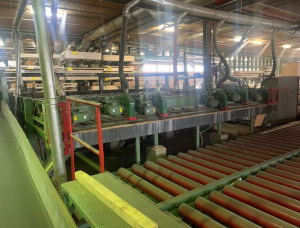 Gergaji frame vertikal