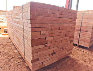 70 мм x 160 мм x 2500 мм  Доска обрезная Сапеле (Сапели, Абоудикро, Пенква, Лифаки) S4S KD