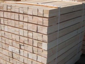 Spruce Pallet Elements - KD 16% KD Ель ситхинская 100 мм x 300 мм x 6 м