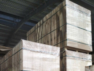Sanded Chinese Red Birch Interior Plywood 2440 mm x 1220 mm x 18 mm