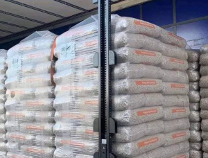 Wood pellets 6 mm x 8 mm