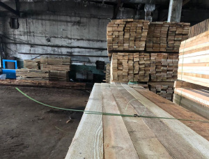 35 mm x 125 mm x 6000 mm  Eingefasstes Brett Sibirische Lärche R/S GR