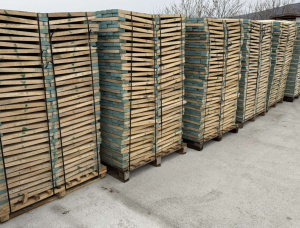 30 mm x 85 mm x 520 mm 建築材橡木