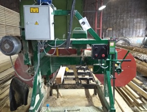 Gergaji frame horisontal