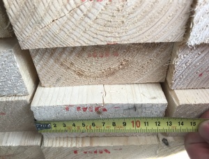 47 mm x 150 mm x 6000 mm 压力处理建築材云杉