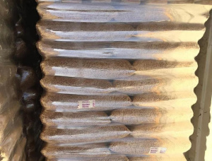 Wood pellets 66 mm x 88 mm