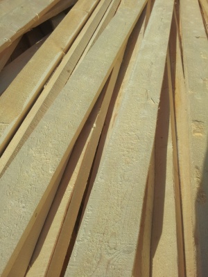 50 mm x 150 mm x 6000 mm Fırında kurutulmuş   Sibirya çamı Kereste