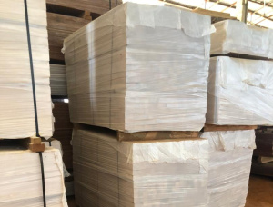 25; 32; 38; 50 mm x 150+ mm x 1800+ mm AD Eingefasstes Brett Obéché (Abachi NHLA FAS