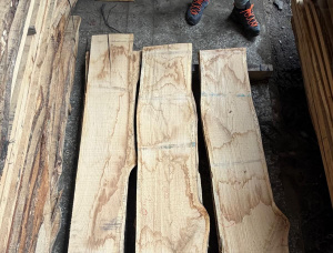 27 mm x 150 mm x 3000 mm KD R/S  Oak Lumber