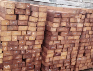 50.5 мм x 130.5 мм x 3000 мм  Доска обрезная Ироко (Мвули, Камбала, Семли, Рокко) S4S AD