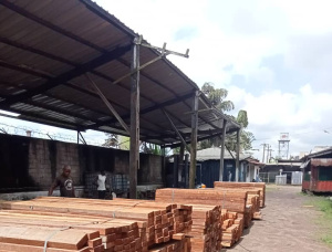 100 mm x 150 mm x 2000 mm AD S4S  Iroko (Mvuli, Kambala, Semli, Rokko) Lumber