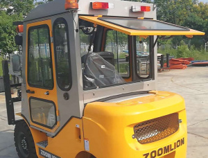 Material handling equipment