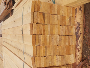 100 mm x 100 mm x 3000 mm GR R/S  Siberian Pine Lumber