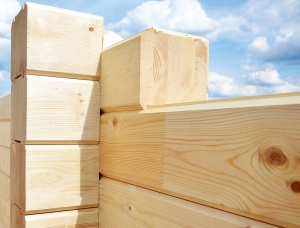 Square milled log house
