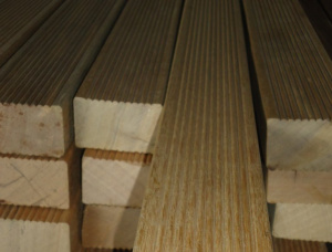 45 mm x 70 mm x Anti-slip decking Bangkirai (Yellow Balau)