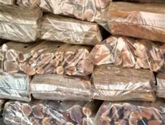 خشب النار غير الملموس 100 mm x 100 mm
