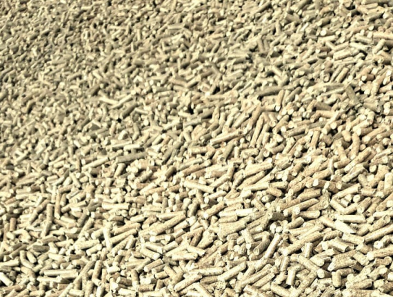 Holzpellets  Gemeine Fichte 8 mm x 30 mm